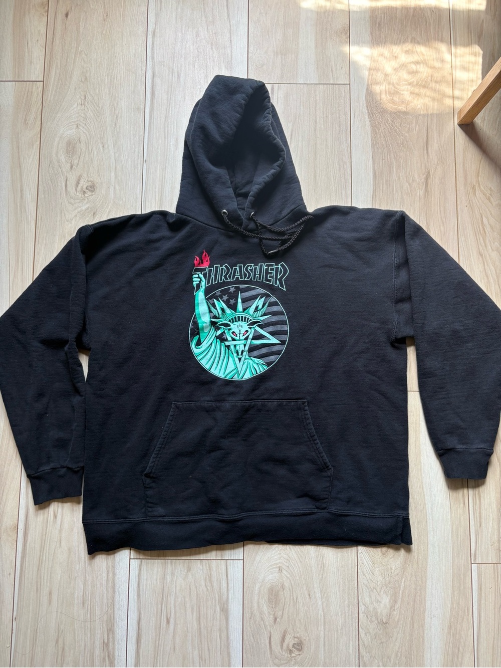 Thrasher x Anti Hero Hoodie Large Black Statue of Liberty  Pullover Sweatshirt